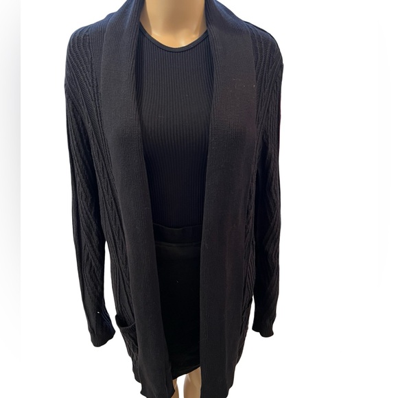 Beautiful knit cardigan - Picture 6 of 7